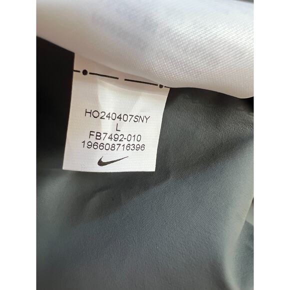 Nike Storm-FIT Swift Running Jacket Black FB7492-010 Women's Size L - Picture 6 of 16